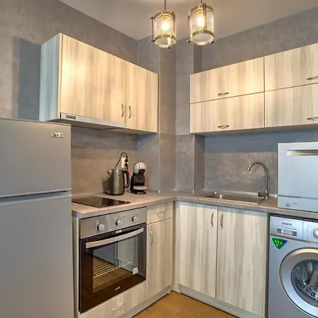 Colors Of Nature In Stylish Flat In By Flat Mаnager アパート *